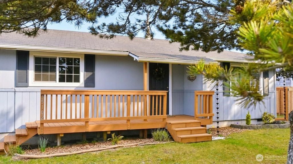 Photo of 35102 H Place, Ocean Park, WA 98640 (MLS # 2493608)