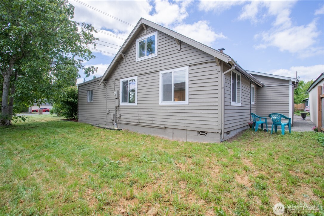 609 S 84th Street