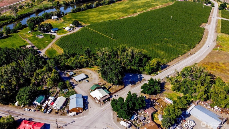 1454 Old Hwy 97