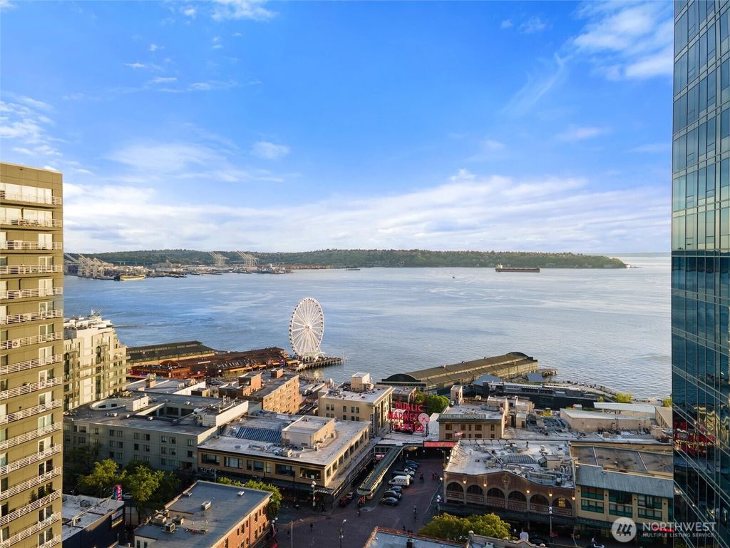 Photo of 1519 3rd Avenue #501, Seattle, WA 98101 (MLS # 2510201)