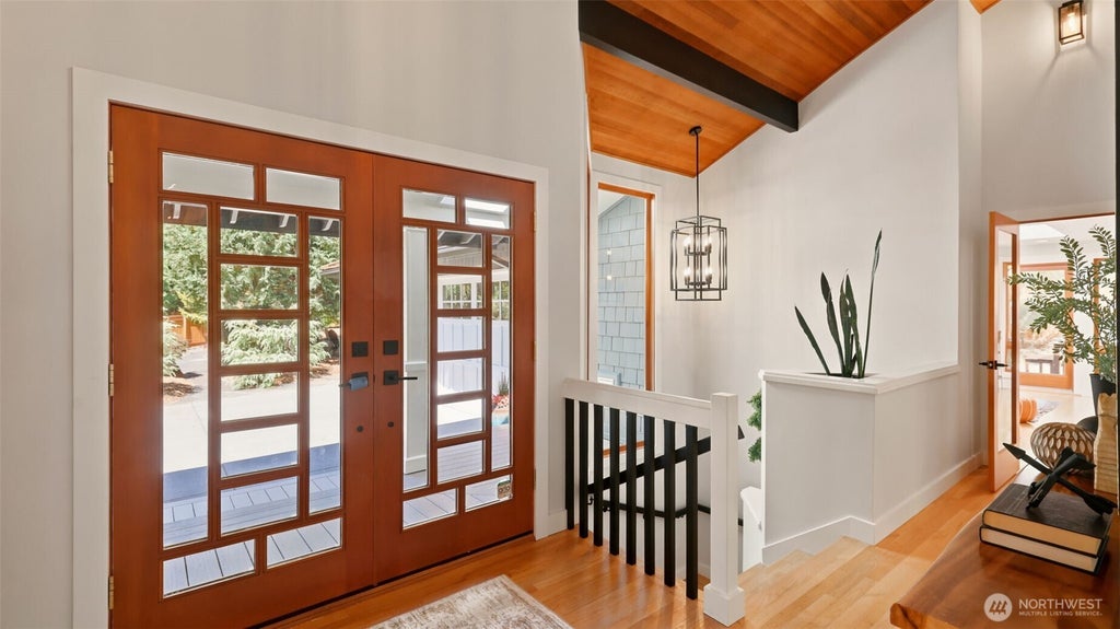 Photo of 15510 NE 160th Street, Woodinville, WA 98072 (MLS # 2583688)