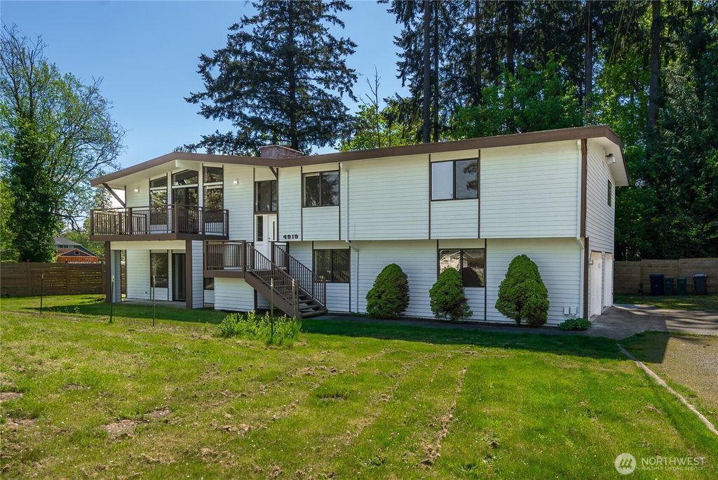 Photo of 4919 S 360th Street, Auburn, WA 98001 (MLS # 2512935)