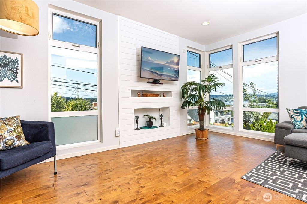 Photo of 5001 S Fletcher Street, Seattle, WA 98118 (MLS # 2411574)