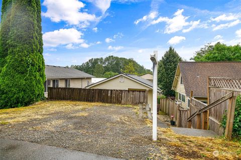 A home in Everett