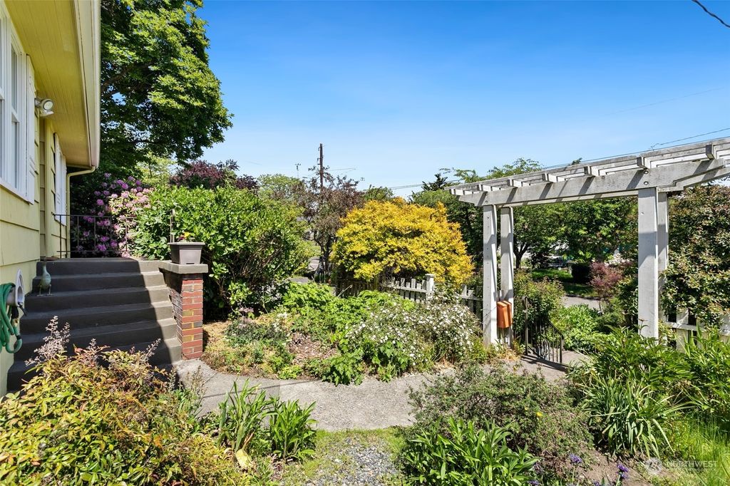 Photo of 7341 22nd Avenue NW, Seattle, WA 98117 (MLS # 2241170)