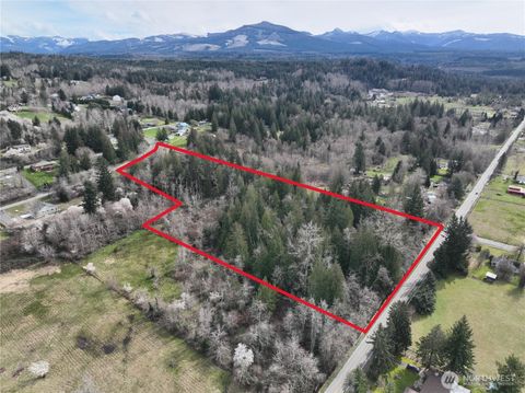 Photo of 4 286th Avenue SE, Enumclaw, WA 98022 (MLS # 2491723)