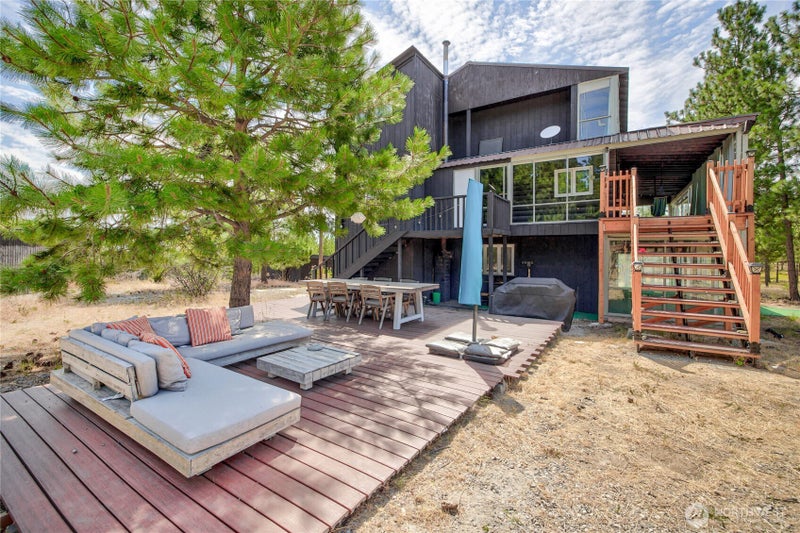 107 Pioneer Lane