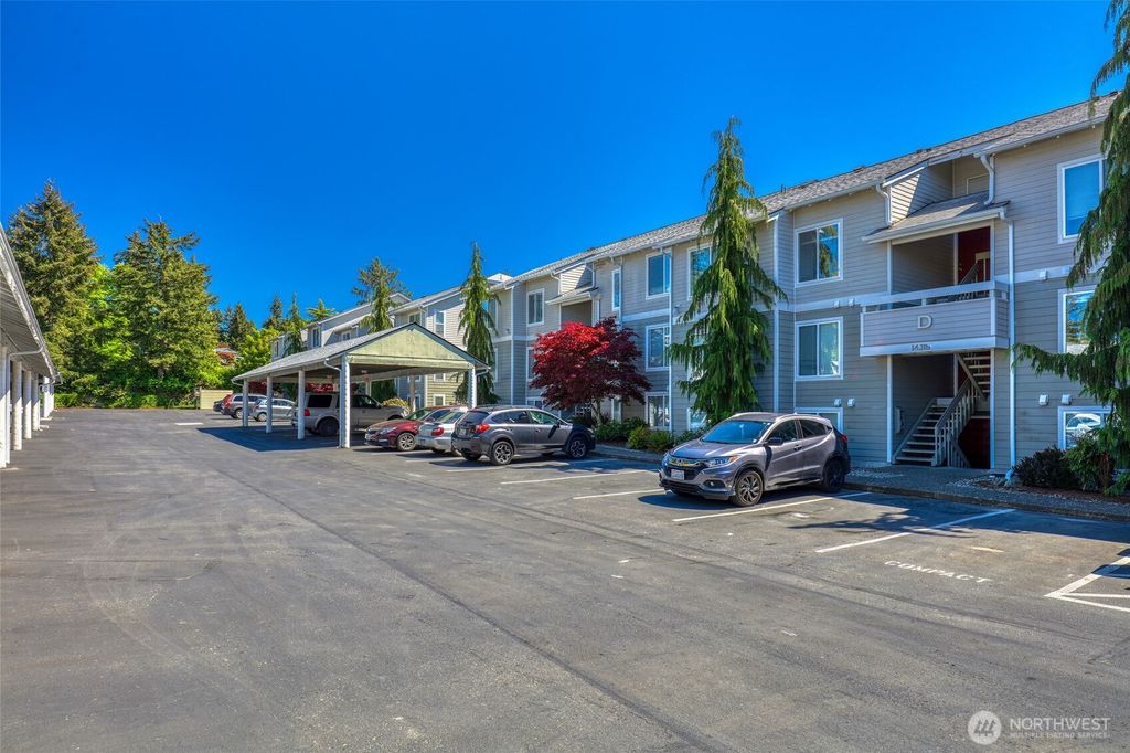 Photo of 14316 126th Ave Ave NE #D204, Kirkland, WA 98034 (MLS # 2365120)