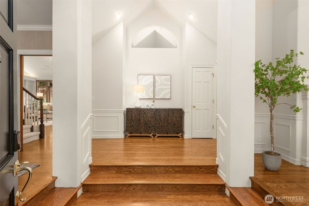 Photo of 19619 NE 129th Way, Woodinville, WA 98077 (MLS # 2527193)