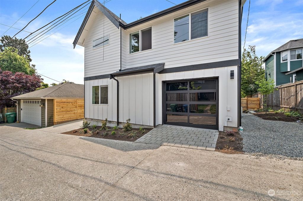 Photo of 4432 47th Avenue SW, Seattle, WA 98116 (MLS # 2070430)