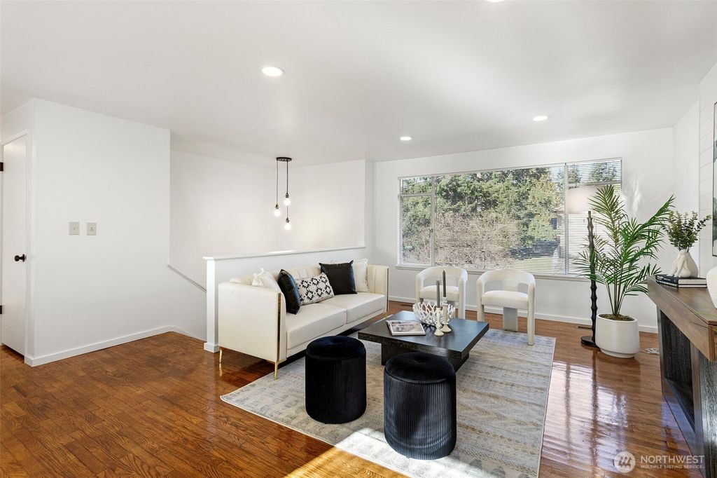 Photo of 6304 165th Place SW, Lynnwood, WA 98037 (MLS # 2469790)