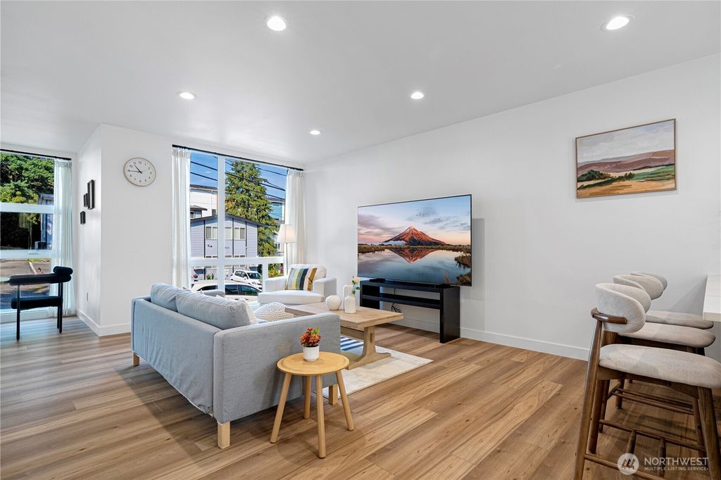 Photo of 8522 23rd Avenue NE, Seattle, WA 98115 (MLS # 2491732)