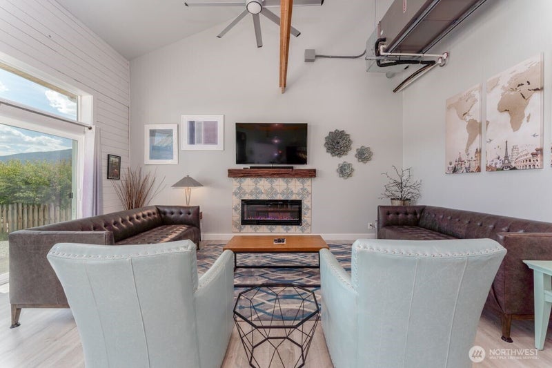 117 Wells Avenue