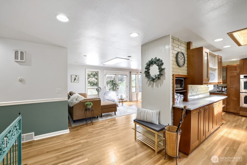 6332 NE 196th Street
