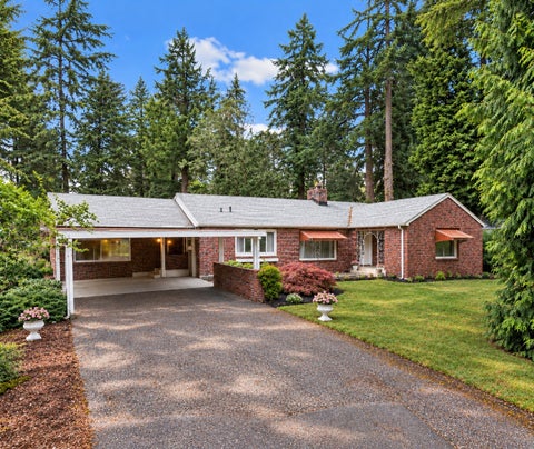Photo of 6353 School Street SW, Lakewood, WA 98499 (MLS # 2595172)