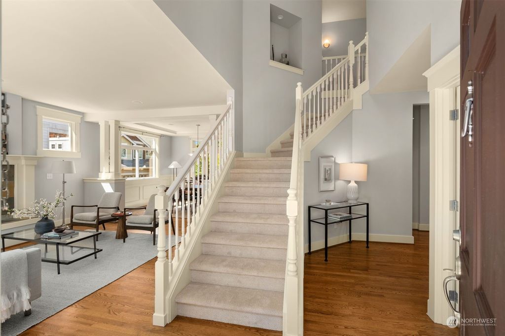 Photo of 3234 NE 100th Street, Seattle, WA 98125 (MLS # 2267552)