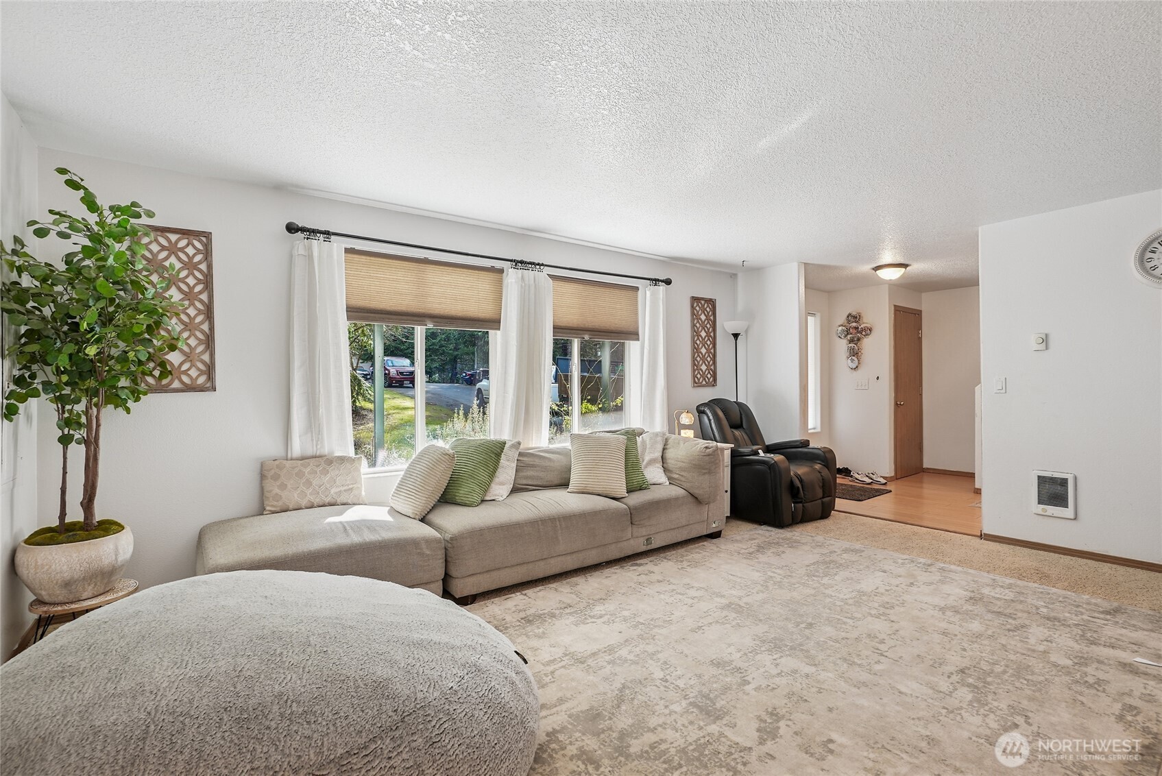 23708 NE Canyon Loop Road