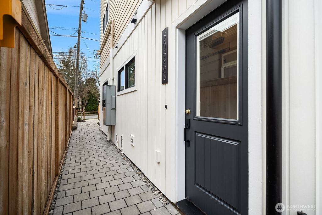 Photo of 5028 35th Avenue NE #B, Seattle, WA 98105 (MLS # 2477537)