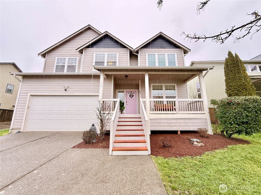 Photo of 736 G Street SW, Tumwater, WA 98512 (MLS # 2476504)