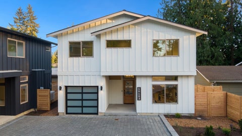 Photo of 10183 NE 112th Place, Kirkland, WA 98033 (MLS # 2595103)
