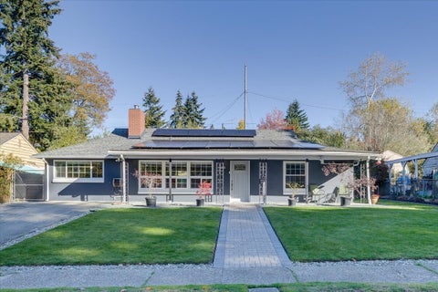 Photo of 17040 3rd Avenue NE, Shoreline, WA 98155 (MLS # 2595543)
