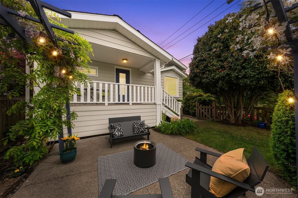 Photo of 3326 18th Avenue S, Seattle, WA 98144 (MLS # 2373113)