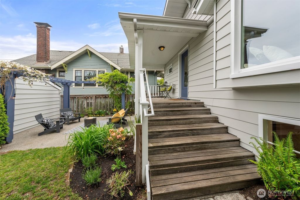 Photo of 3326 18th Avenue S, Seattle, WA 98144 (MLS # 2373113)