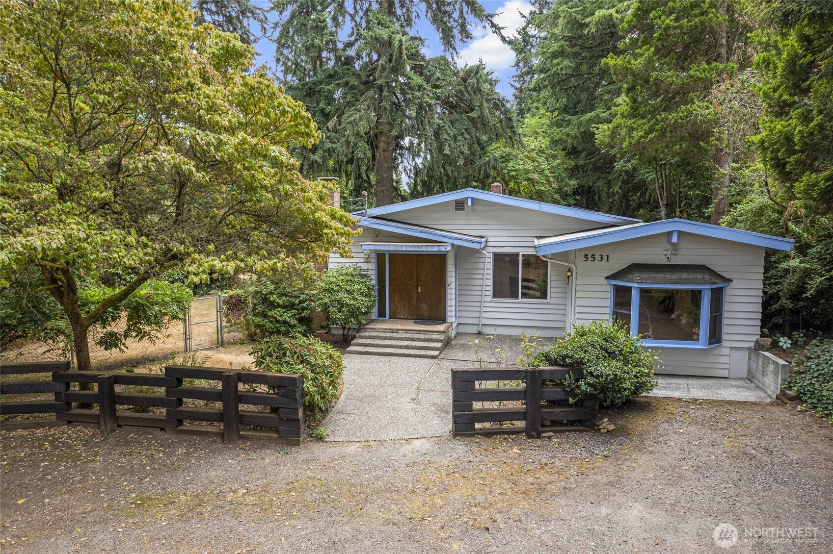 5531 NE 193rd Street