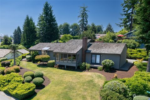 Photo of 13539 SE 250th Street, Kent, WA 98042 (MLS # 2130400)