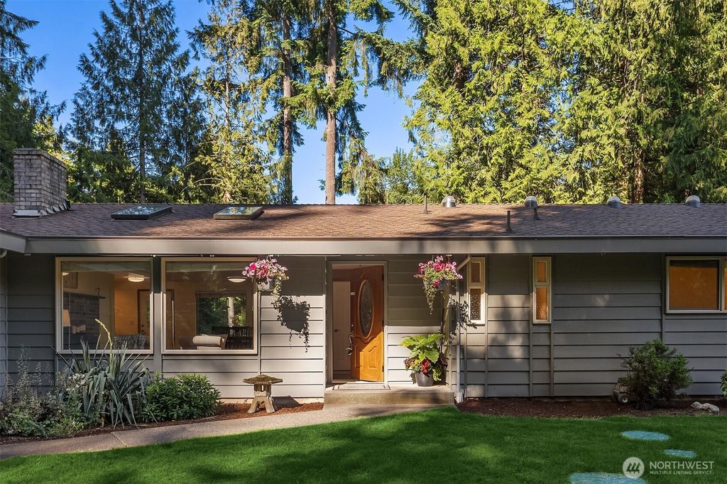 Photo of 11927 Dahlstrom Road, Arlington, WA 98223 (MLS # 2391378)