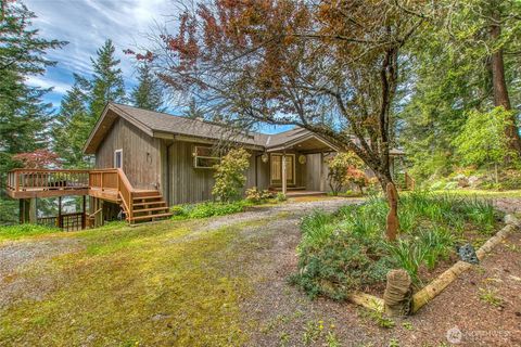 Photo of 121 Switchback Road, Orcas Island, WA 98245 (MLS # 2440278)