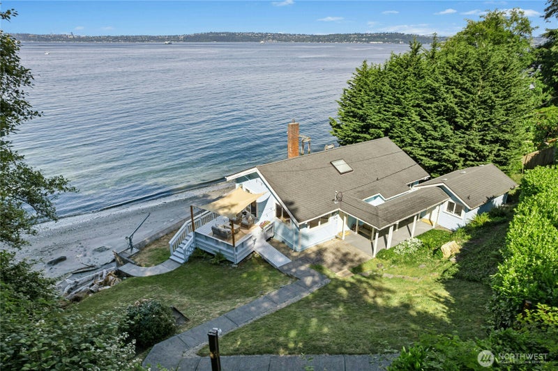 10932 Vashon Hwy SW
