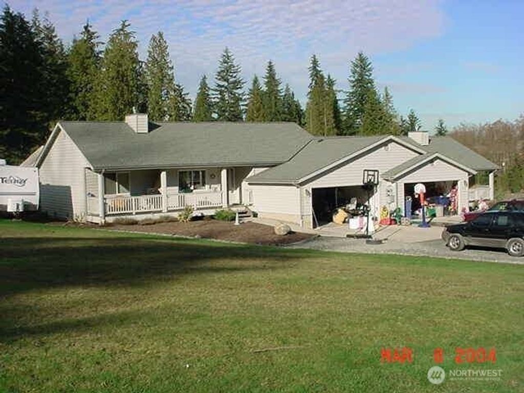 Photo of 19204 Yew Way, Snohomish, WA 98296 (MLS # 2357815)