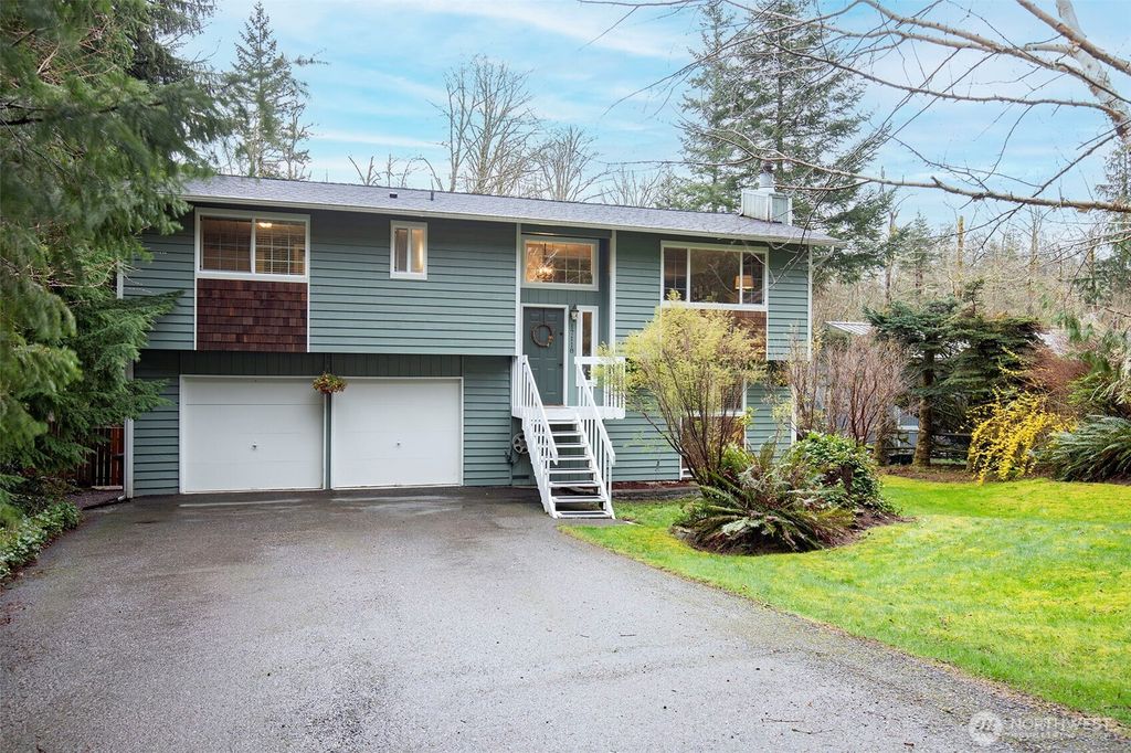 Photo of 17118 424th Avenue SE, North Bend, WA 98045 (MLS # 2345141)