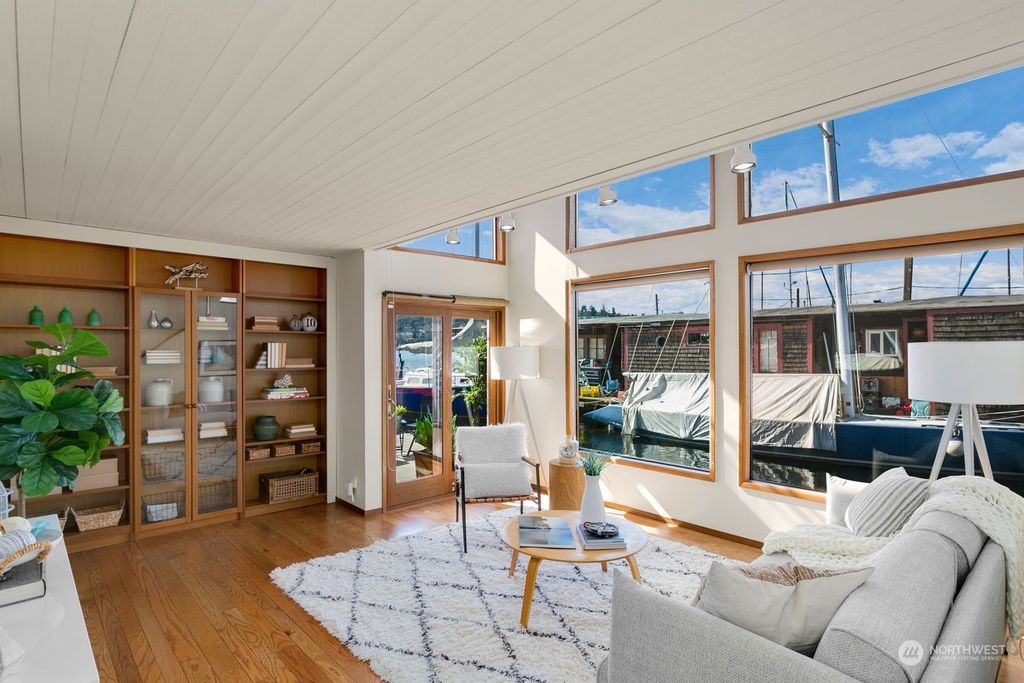 Photo of 2727 Fairview Avenue E #8, Seattle, WA 98102 (MLS # 2048049)