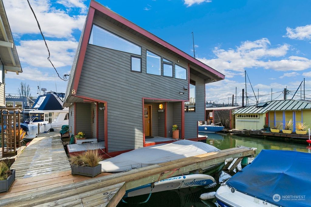 Photo of 2727 Fairview Avenue E #8, Seattle, WA 98102 (MLS # 2048049)