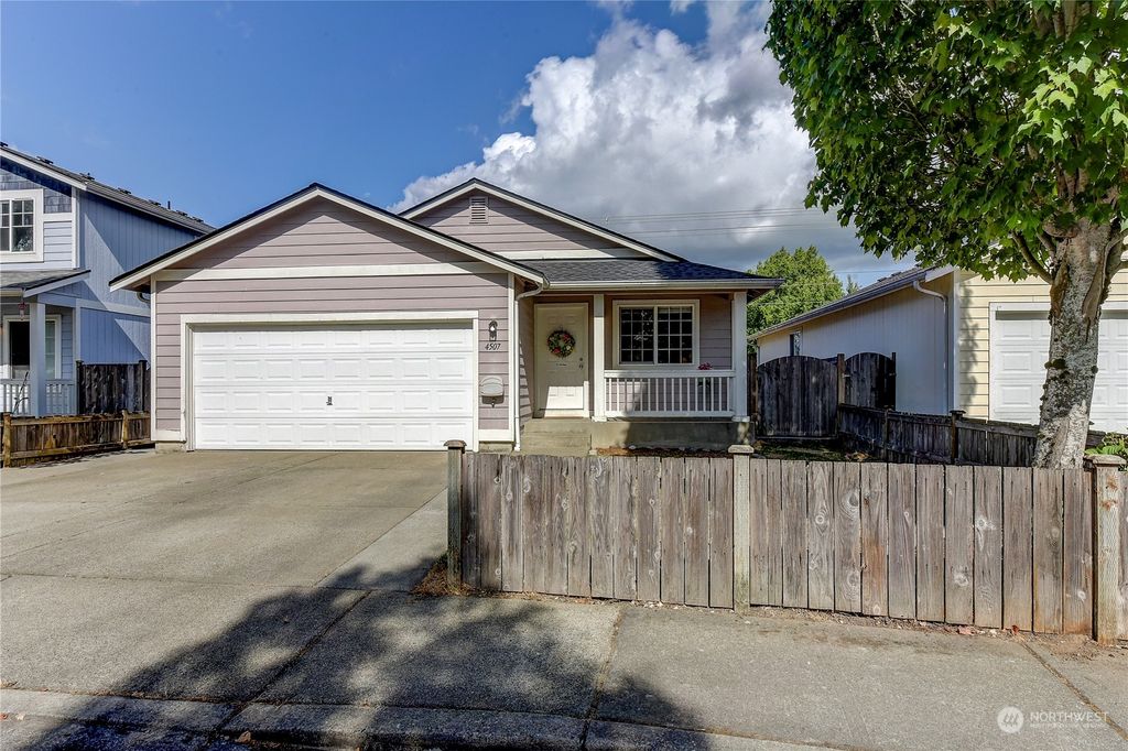 Photo of 4507 151st Place NE, Marysville, WA 98271 (MLS # 2164704)