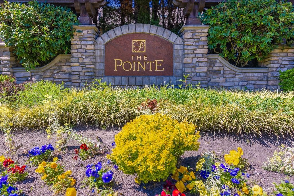 Photo of 1123 S 36th St. St, Renton, WA 98055 (MLS # 2506303)