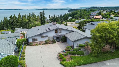 A home in Camano Island