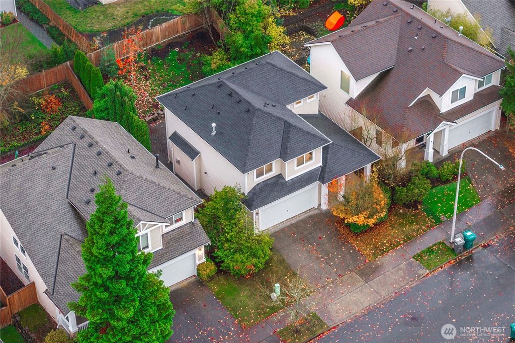 Photo of 2018 62nd Street SE, Auburn, WA 98092 (MLS # 2452784)