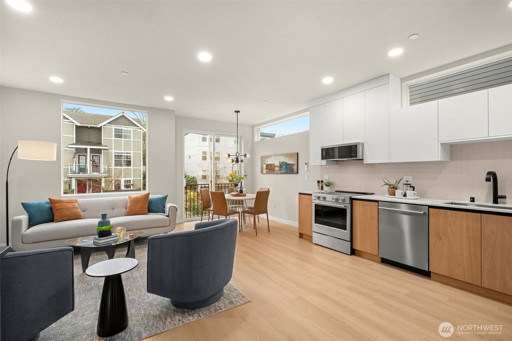 Photo of 1125 A 10th Avenue E, Seattle, WA 98102 (MLS # 2494783)