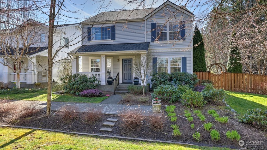 Photo of 7221 Autumn Avenue SE, Snoqualmie, WA 98065 (MLS # 2212520)