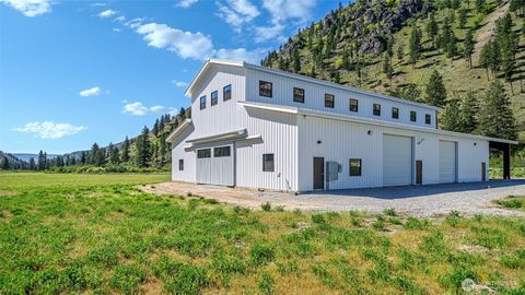 Photo of 4482 Navarre Coulee Road, Chelan, WA 98816 (MLS # 2374672)