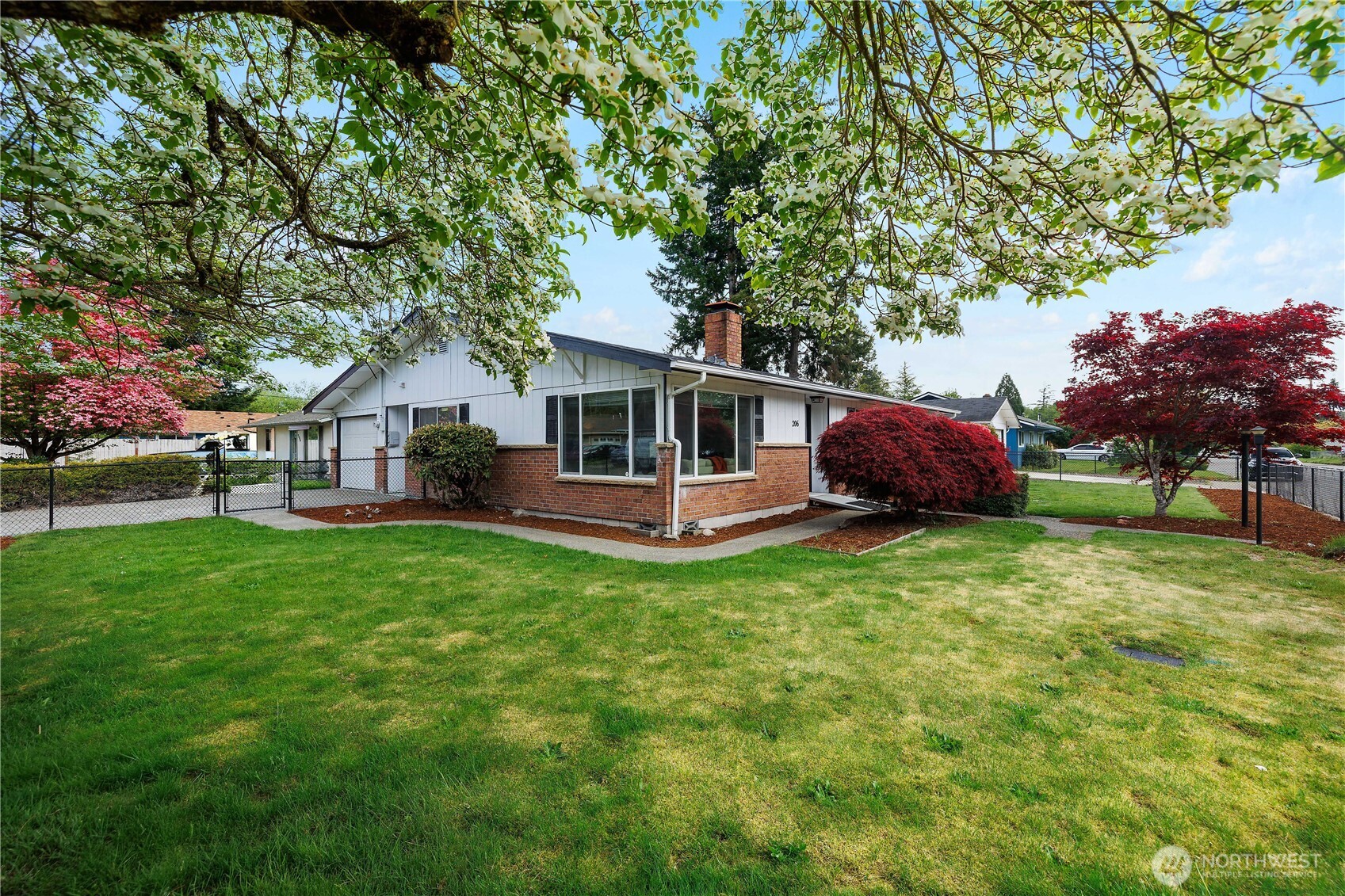 206 SE N Street