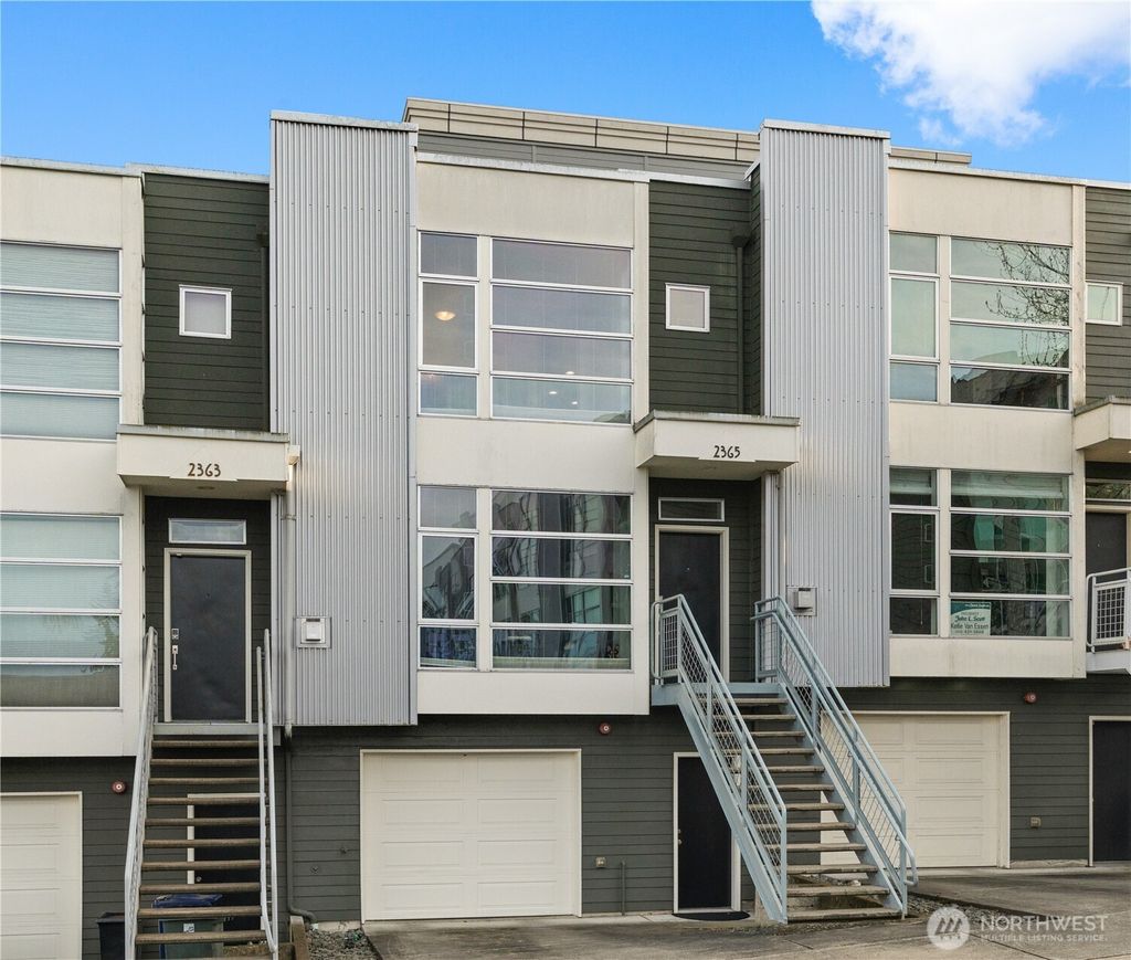 Photo of 2365 Yakima Ct Ct, Tacoma, WA 98405 (MLS # 2499531)