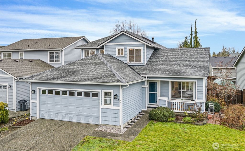 Photo of 5728 66th Street NE, Marysville, WA 98270 (MLS # 2466453)