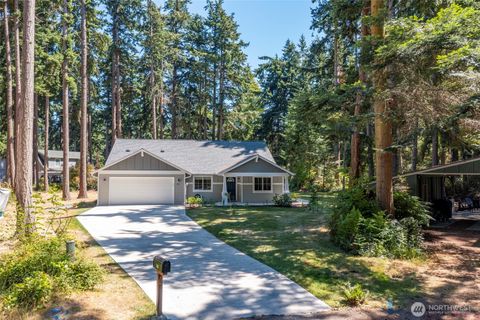 Photo of 311 Rosewood Court, Coupeville, WA 98239 (MLS # 2412878)