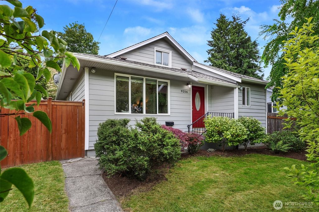 Photo of 9256 Densmore Avenue N, Seattle, WA 98103 (MLS # 2400257)