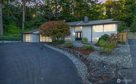 16433 9th Avenue SW Burien WA 98166