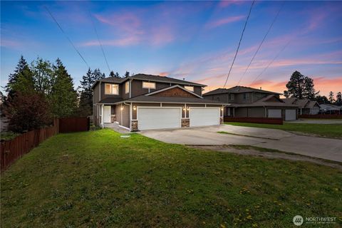 Photo of 122 & 124 173rd Street E, Spanaway, WA 98387 (MLS # 2512341)